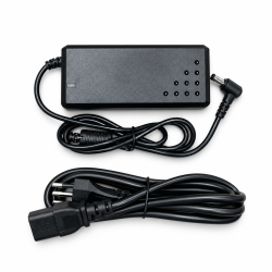 Adaptador de Corriente 9VDC...